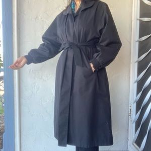 London Fog Belted Trench Coat M